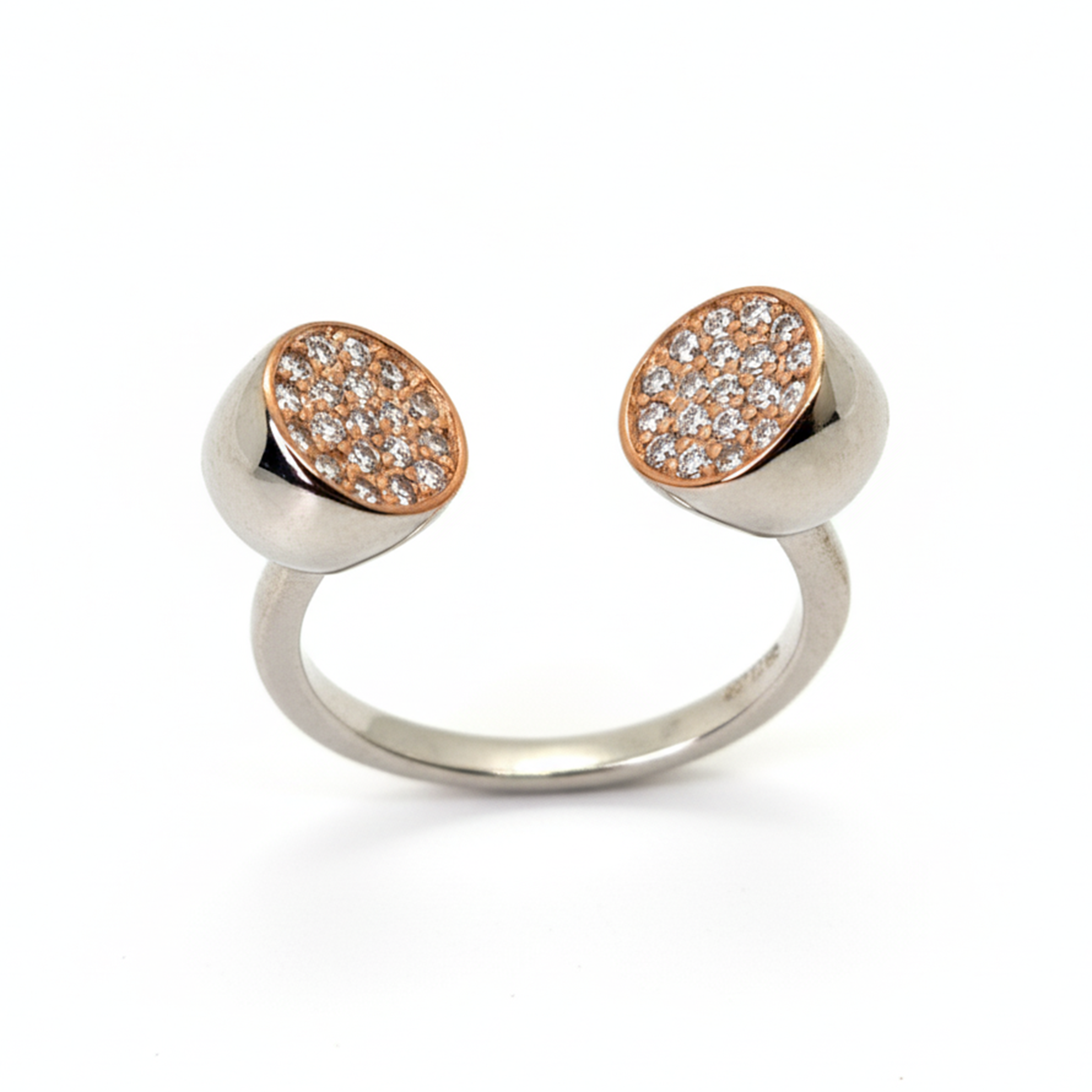 CZ D.T 925 SILVER RING