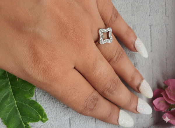 RING INSIDE RING BARFI - Image 4
