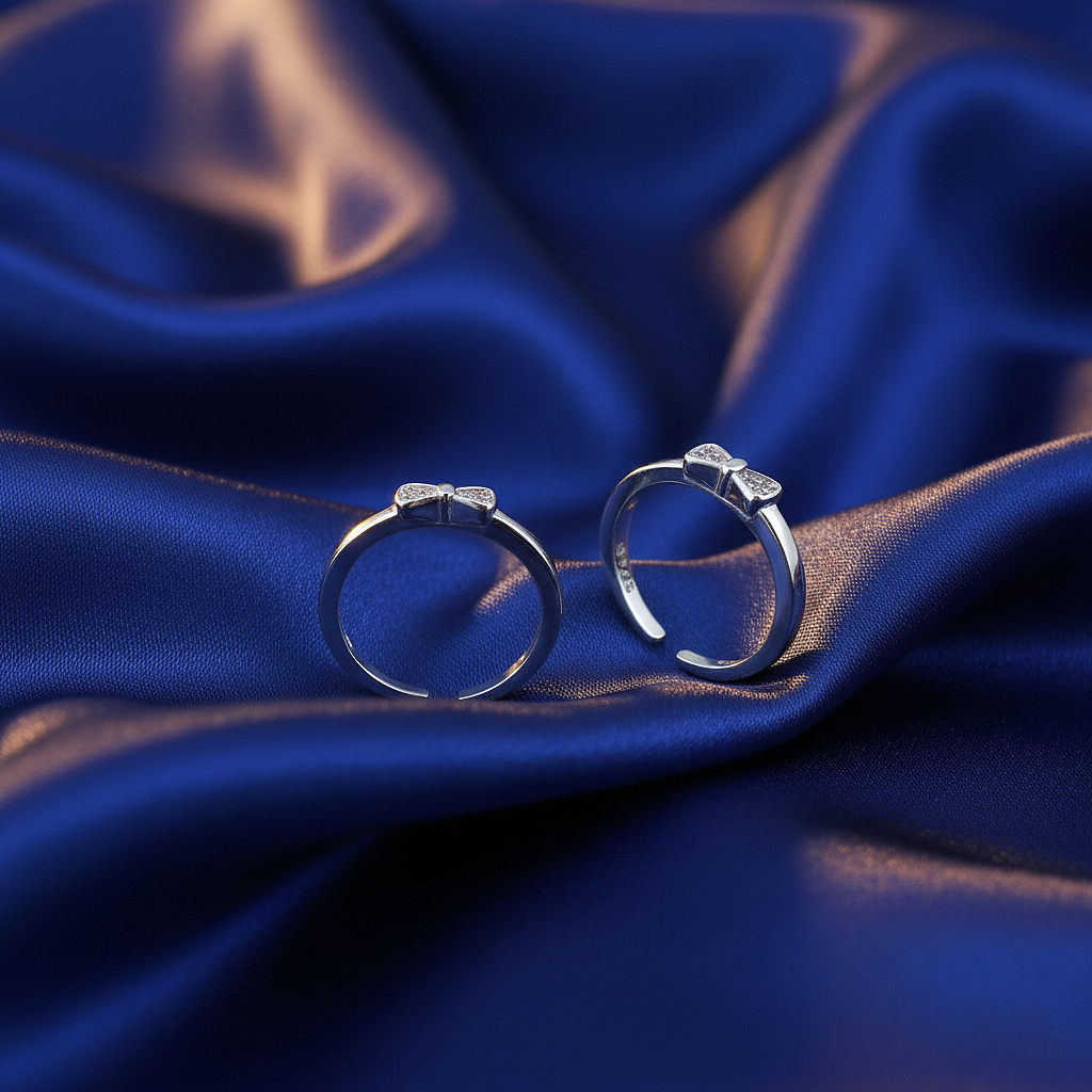 925 SILVER BOW TOE RING - Image 2