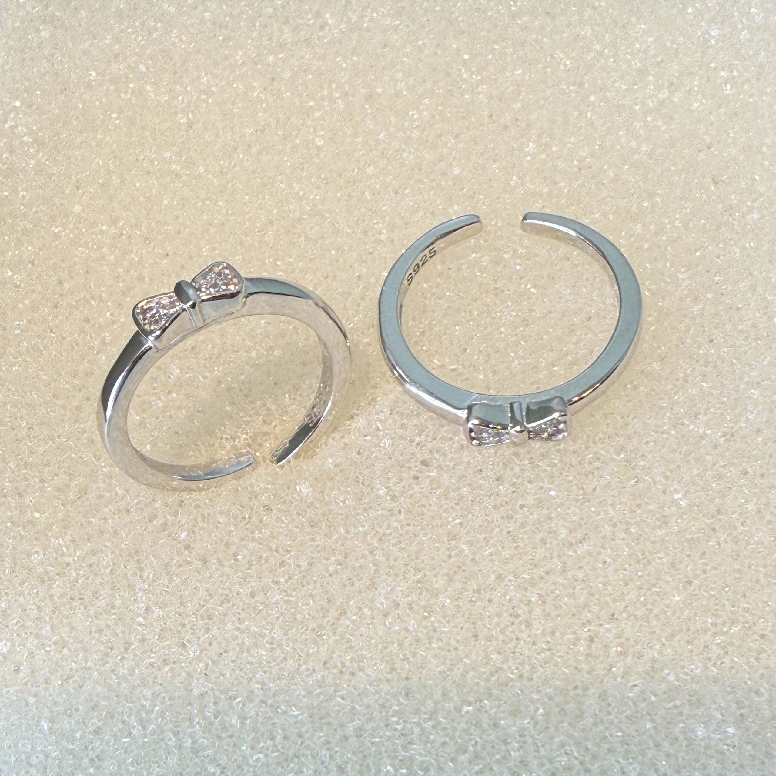 925 SILVER BOW TOE RING - Image 4