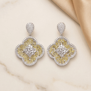 CLOVER EARRINGS(ANTI TARNISH,SILVER PLATED)